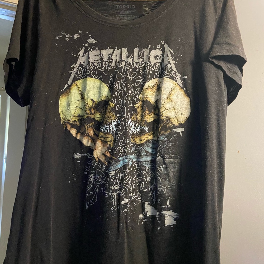 Torrid tee